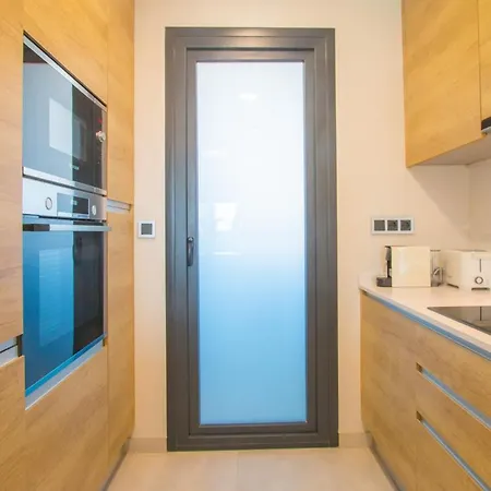 Waves - Relax In Costa Blanca