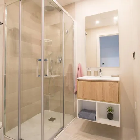 Waves - Relax In Costa Blanca *