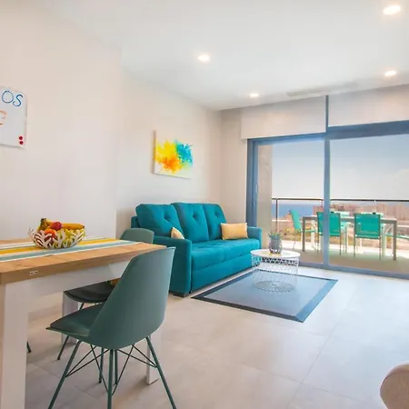 Waves - Relax In Costa Blanca * ベニドルム