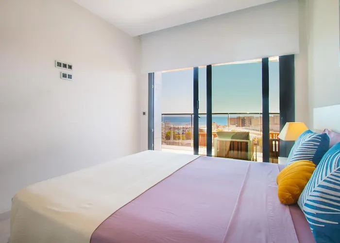 Waves - Relax In Costa Blanca *