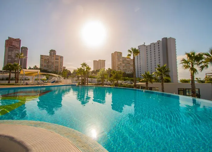 Waves - Relax In Costa Blanca * Benidorm