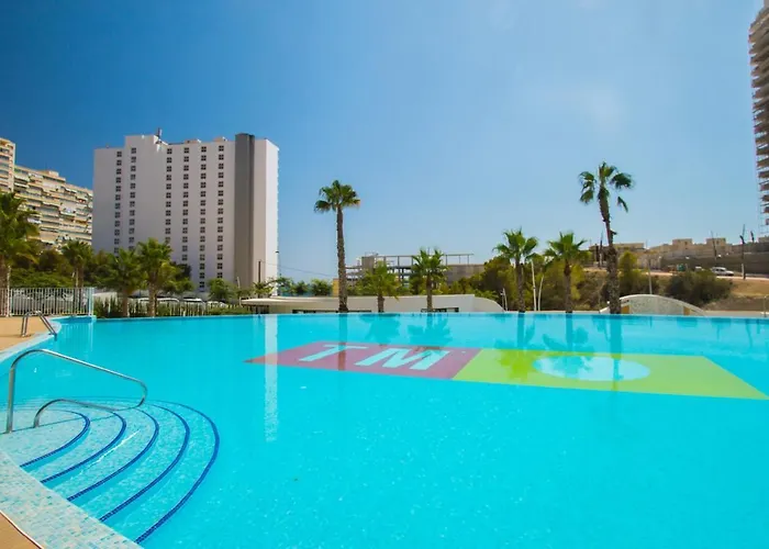 Waves - Relax In Costa Blanca * Benidorm
